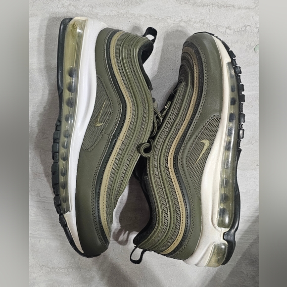 Nike Air Max 97 in Army Green and White Women's Size 8 - Picture 6 of 6